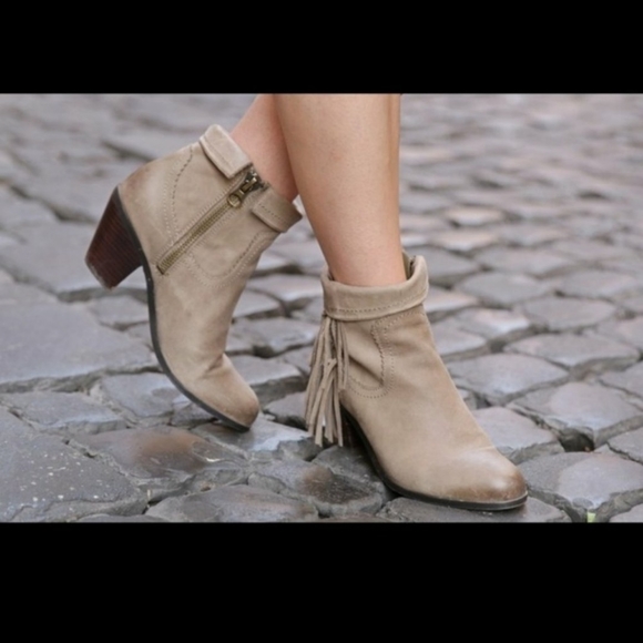 RARE FOLDABLE New Sam Edelman "Louie" Distressed Suede Booties - Picture 11 of 11